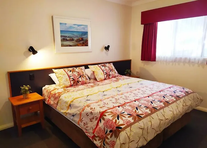Reuben\'S Retreat